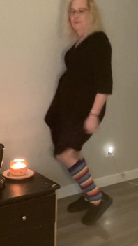 Trans MILF Dancing