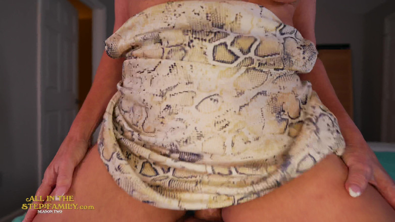 Scott Trainor: Macecha Řekla Žádné další bezplatné jízdy - ale požádala Junior o jednu! Aitsf251105