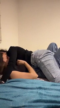 Fetiche por pés e tênis