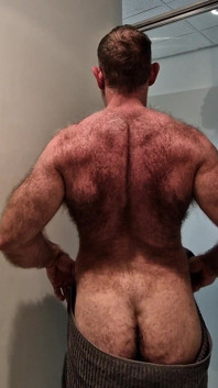 Hairy Ass Reveal