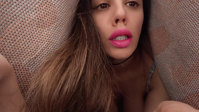 Annika Rain: Onder de dekens met stiefmoeder