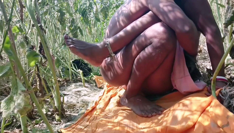 Sumang studio: Une belle-sœur se fait surprendre en train de coucher avec...