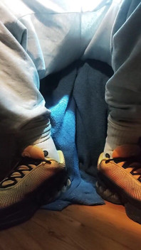 Dj Bro Piss and Games with Dirty Socks.... Hammer on It!