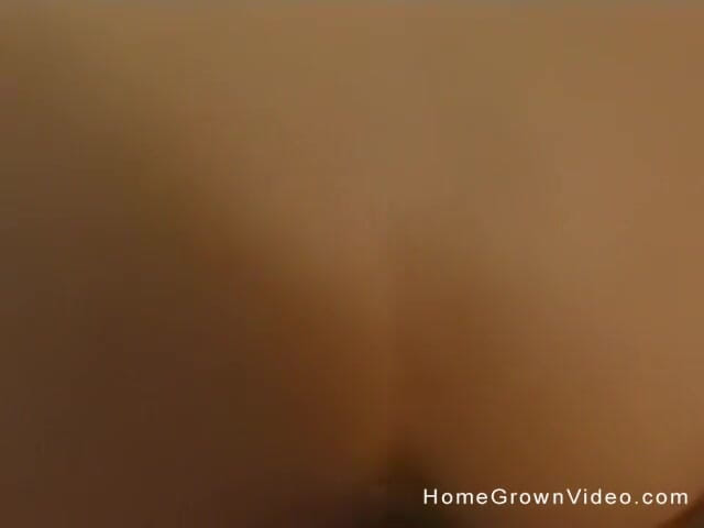 Homegrown Amateurs: Samantha wird für einen harten schwanz hübsch