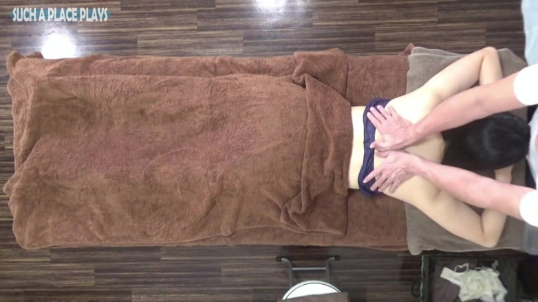 Shameless archives: Elegantní kancelářská dáma se vrací brzy, krásná opakovaná návštěva, která...