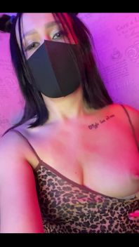 I Am a Hot and Sexy Streamer