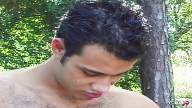 Shemale TS Collection: दुबली लैटिना ट्रॅनी आदमी को बाहर गांड में चोदती है