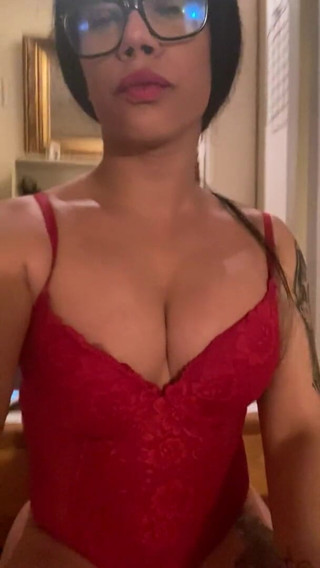 Tgirl Yaritza Vega: La nivelul reggaetonului