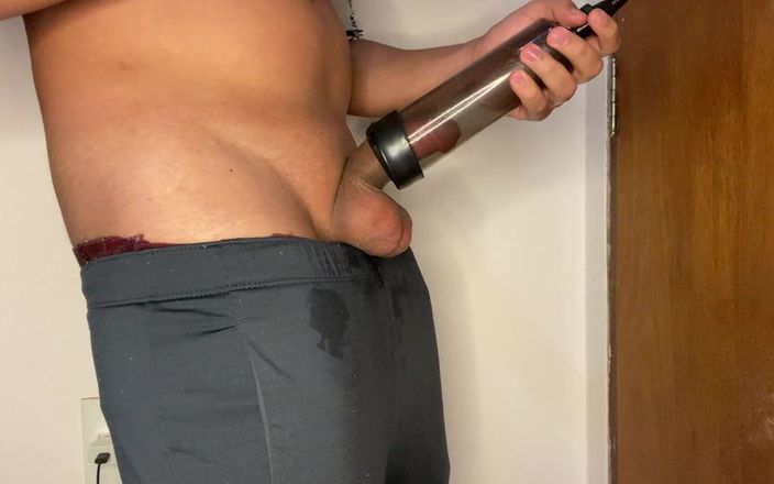 Greedy truck: Suction Pump Sucking a Nice Big Thick Cock and Eliminating...