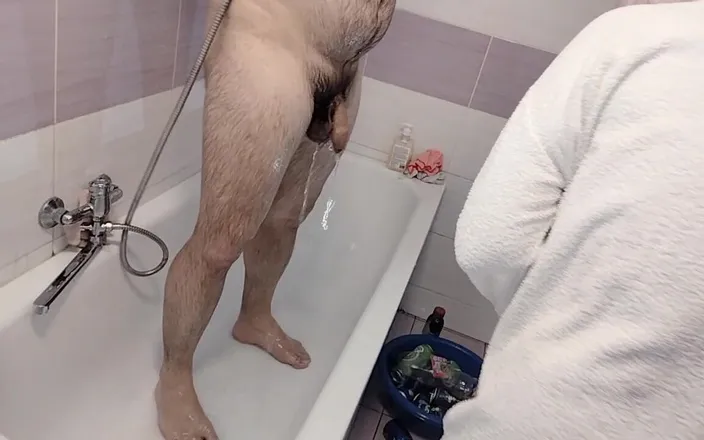 Mirsur: Amateur Couple Takes a Bath, Wife with Hairy Pussy, Big...