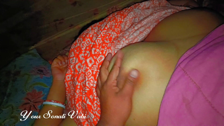 Your_SonaliVabi02: सोनाली भाभी का घर की टीचर के साथ रोमांटिक वीडियो पूरी रात चुदाई