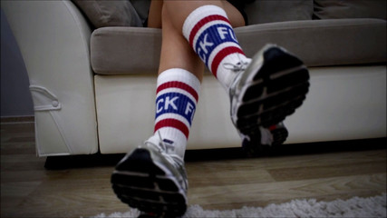 Goddess Lina: Tanrıça Lina spor ayakkabı fetişi