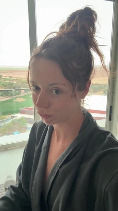 Spa duşunda boşalmak için my lush'ı kullanma | Riskli orgazm