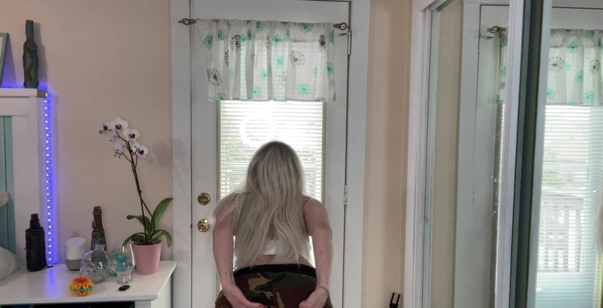 TabithaXXX: "Je viens de réaliser que la Saint-Patrick est aujourd'hui ouah !...