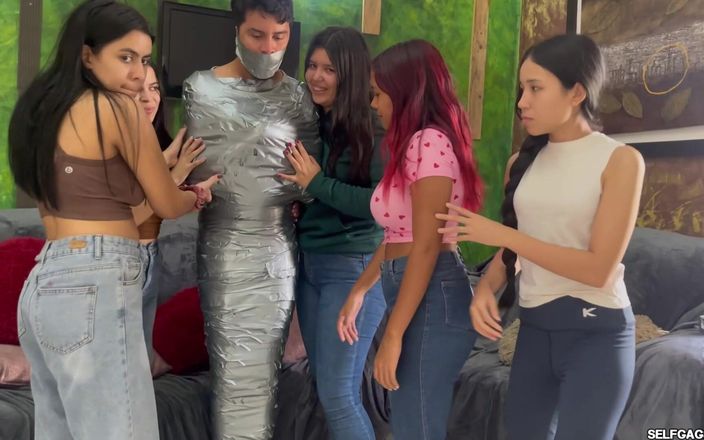Selfgags femdom bondage: Fără autografe, No Mercy: Celebritate legată și redusă la tăcere de...