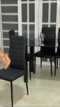 Latina morena voluptuosa chega muito quente depois da noite divertida