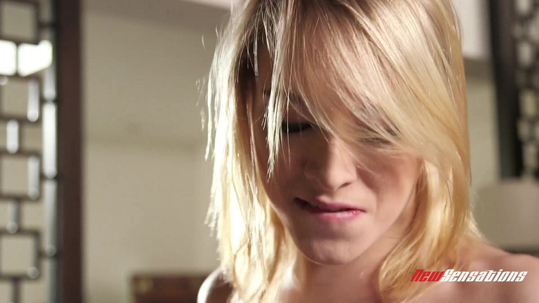 FamilyXXX: Trillium - aventură interrasială