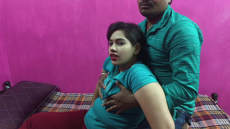 Sona bhabhi: Odia Indiana esposa goza com seu namorado no parque