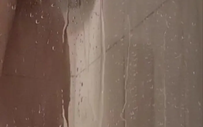 Simple: Jerking off in the Shower 1