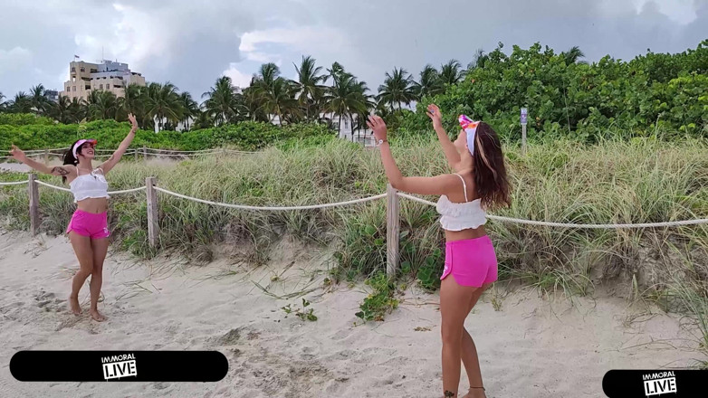 Immoral Live: Football Playing Beach Babes W Little Bush Jc Wilds &amp; Sofie...