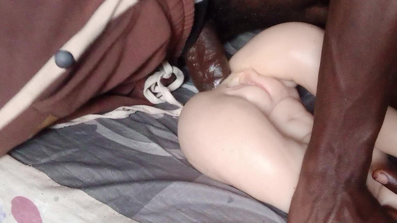 Bangcum8: Büyük boy büyük yarak sabah çok herd sikişiyor, bu yüzden herd