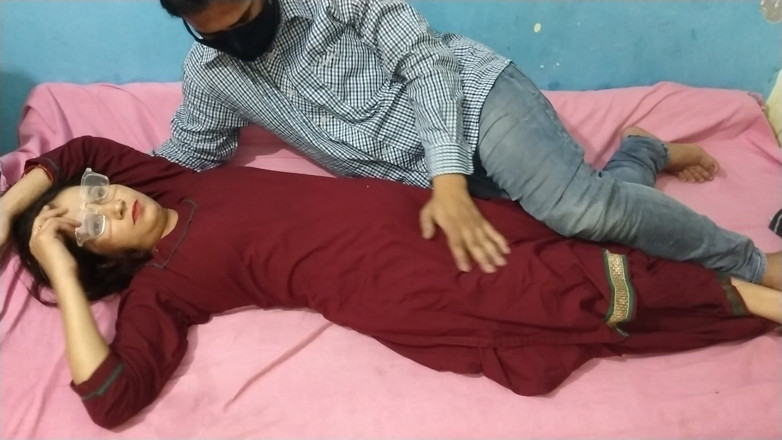 Indian Muslim Couple: Soția indiană rândul său de căldură o noapte plină de...