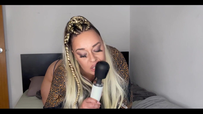 Anastasia Lux: J’ai fait cette vidéo ce soir dire merci avec un...