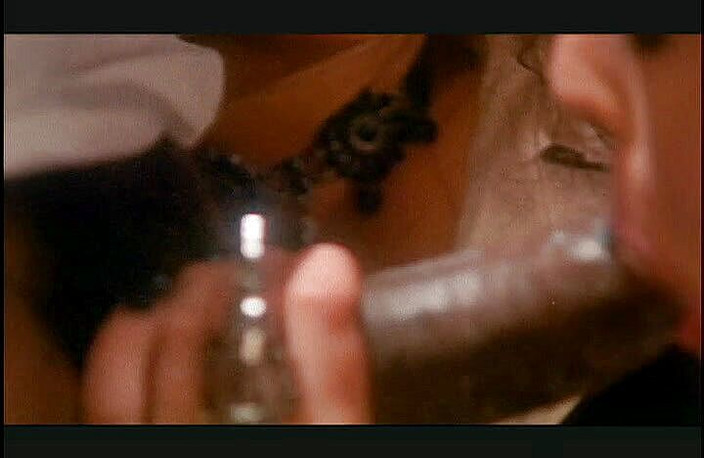 Cryptostudios: 저녁 식사 테이블에서 여왕과 섹스하는 흑인 대물 자지 왕