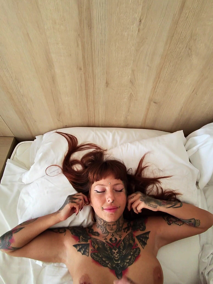 Only Owain: Fată tatuată Alt este acoperită de calda mea spermă Benidorm...