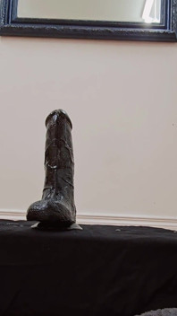Esnemeyi seviyorum, xl dildo, şişme boncuklar ve parmakla sikiliyor