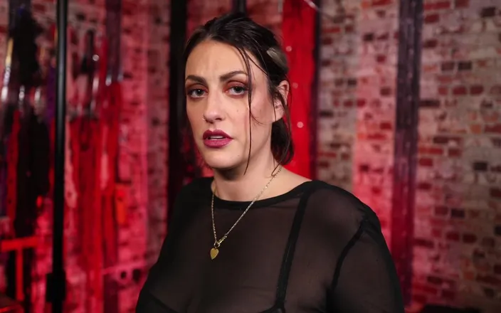 Countess diamond: Choose Your Future of Servitude