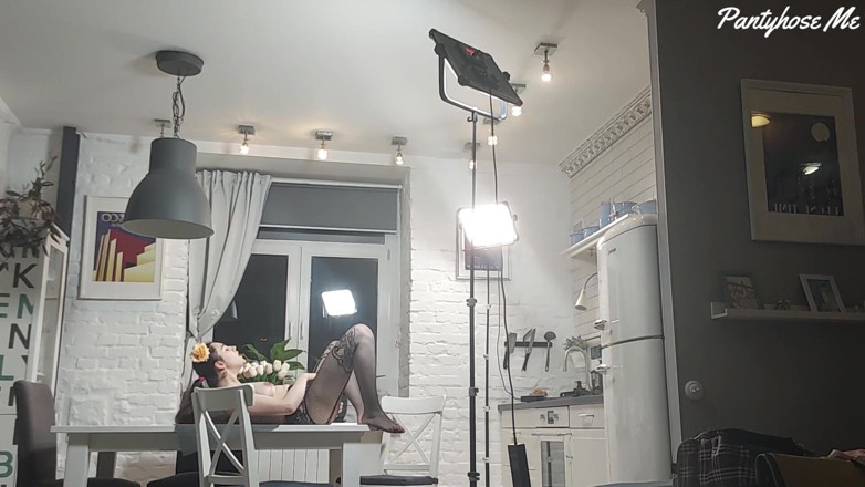 Pantyhose me porn videos: Behind the scenes in december 21