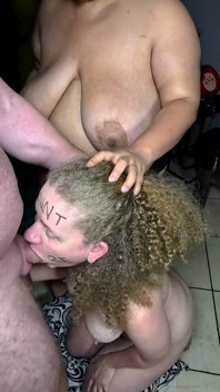 Upokorzony Przez BBW Podczas Uzyskiwania Twarzy Fucked Przez Grubego Kutasa