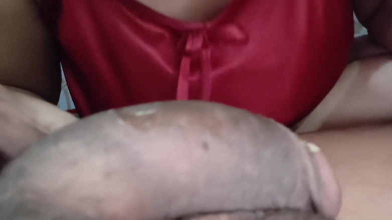 Sexgarl84: Mia moglie ha applicato il gelato sul mio pene e...