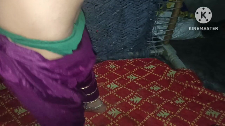Savita5343: Desi bhabhi ošukaná zezadu devarem