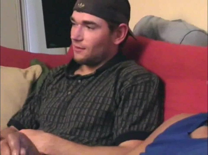 Young straight boy masturbation: Masturbazione divertente con amici etero