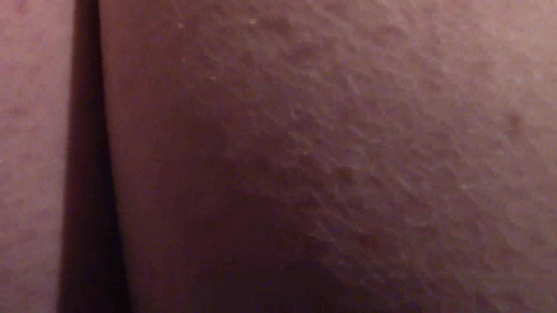 Femdom Austria: Pantat montok dewi gloris closeup