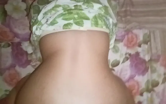 Faryal: Bhabi Ko Raat Ko 3 Bajy Kotiya Bana Kar Choda