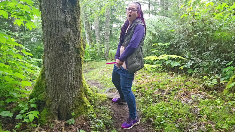 Nerdy_faery: Tree Piss with Female Urination Device