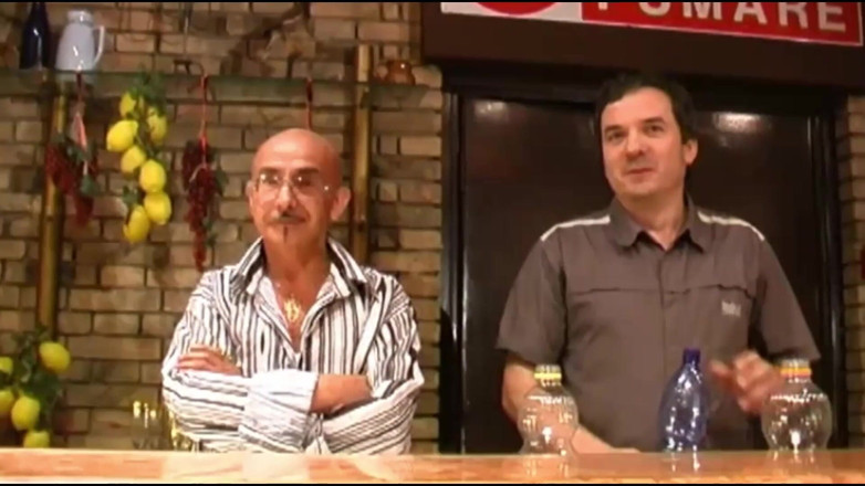 My real dirty life: Pesta disko dengan pelacur Itali bersedia untuk apa sahaja