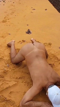 Ladysilva Nude on the Beach