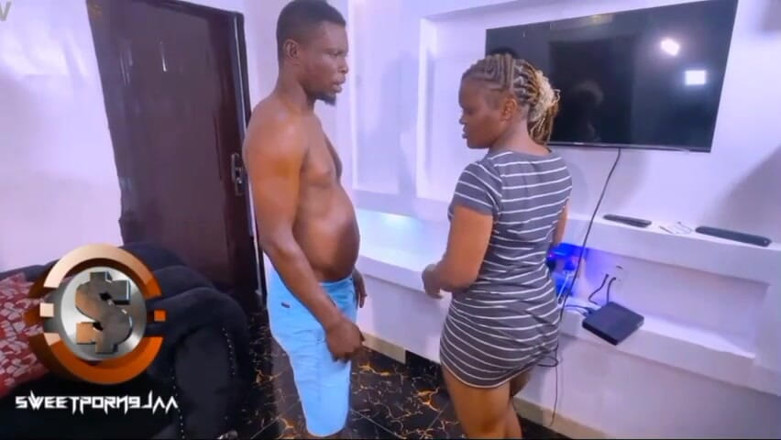 Tusweet9ja: Neighbor's Teen Stepdaughter Came to Charge Phone but Got a...