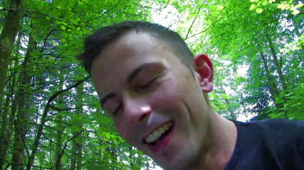 Out Sexxx: Scopata anale nella foresta in calze a rete