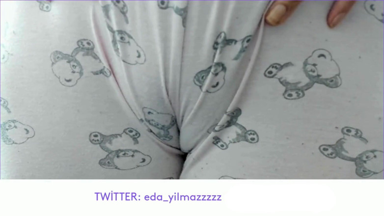 bigass_sexy_bigboobs: Cameltoe- Puffed Pussy- Swollen Pussy- Pajamas