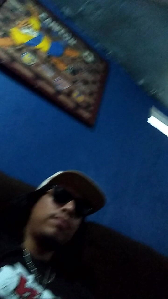 AlexAlejandro13: Chegando em casa depois de algumas tarefas