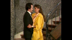 Vintage Climax: Hnědovlasá kráska s velkými prsy je ošukaná