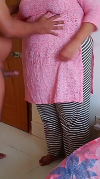印度德西热 sass ko damad ji ne kya Kand？岳母被继女的丈夫性交