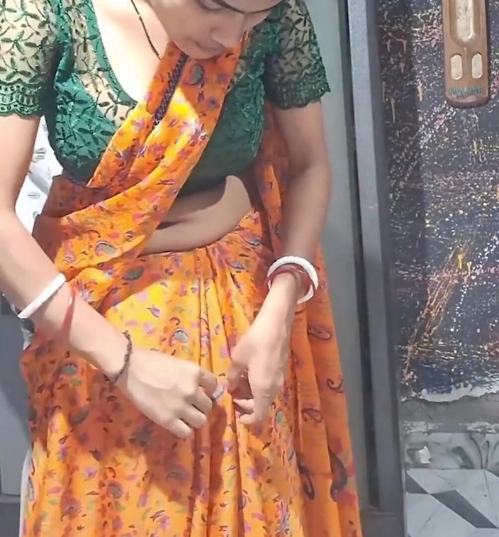 Neha Gupta: Apertada buceta indiana em saree fodida duro por Devar em...