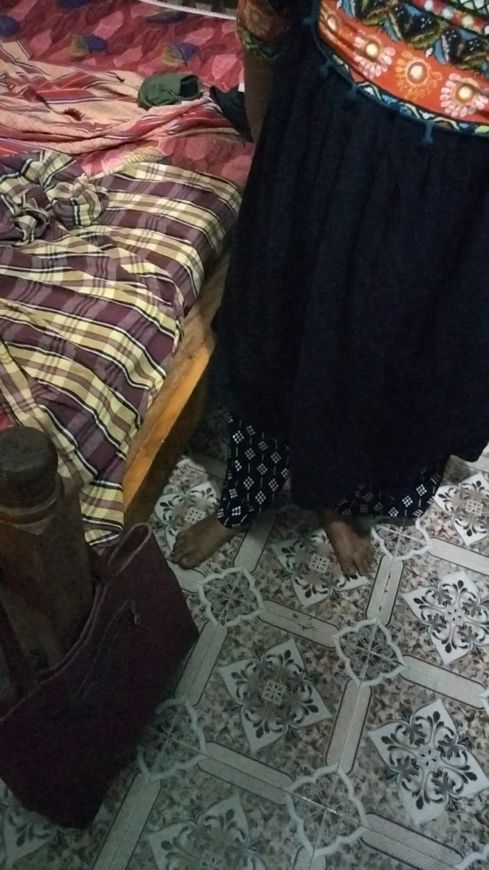 Tamil lesbian: Chạm vào bộ ngực nói chuyện nóng bỏng