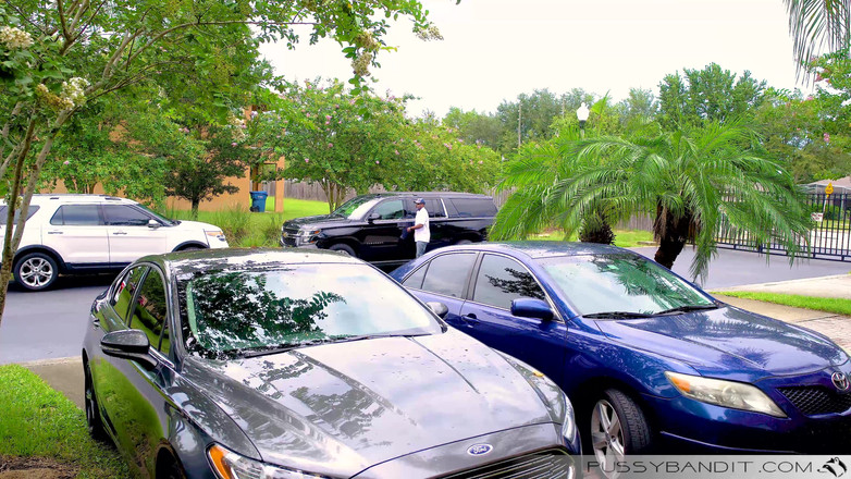 Jonathan Jordan: Já a My Pops šukáme školní děvku